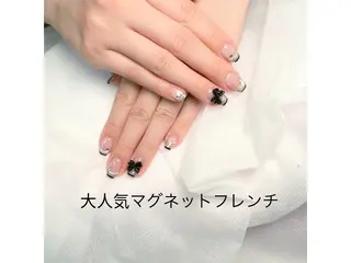 ネイル pink ladyサロン所属・べ にのネイルデザイン