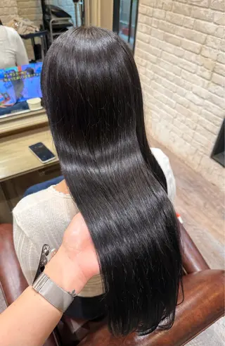 ロング パーマ カットパーマ3000 円/水曜日モデルのヘアスタイル