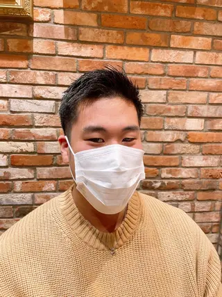ショート ヒロ銀座 石川 昂のヘアスタイル
