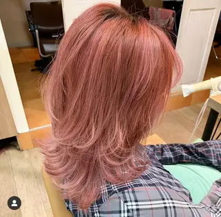 ミディアム カラー 【髪質改善 艶髪】 布川 莉穂のヘアスタイル