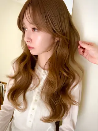 セミロング 顔まわりカットが得意 ショート〜ロング◎のヘアスタイル