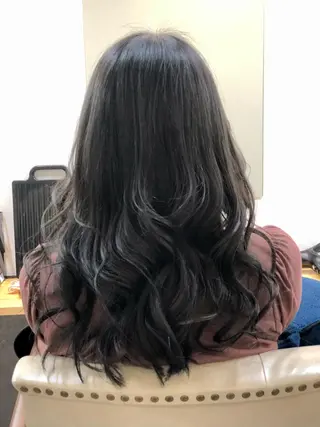 ロング H by Real meのヘアスタイル