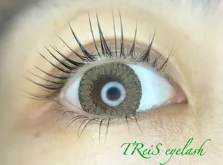 パーマ TReiS eyelashのマツエク・マツパデザイン