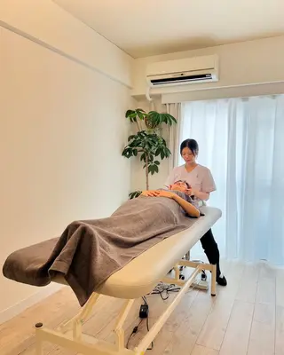 美容整体 小顔矯正 プラスフィール 平野のエステ・リラクイメージ