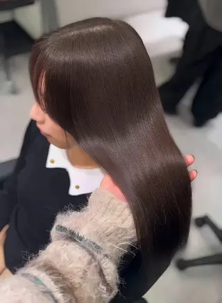 ロング Luisハイライト　 喜連瓜破、髪質改善のヘアスタイル