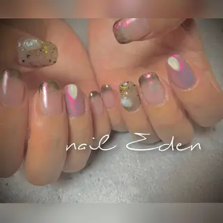 ネイル Eden ♾️のネイルデザイン