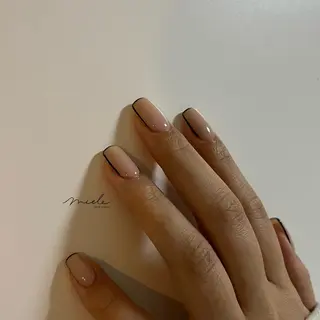 ネイル miele【ミエレ】 海外シンプルデザインのネイルデザイン