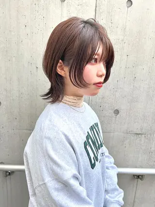 ミディアム カラー パーマ ヘアアレンジ トレンドヘア🩶 艶髪🩶yoshiのヘアスタイル