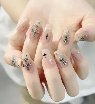 ネイル Queens ciciのネイルデザイン