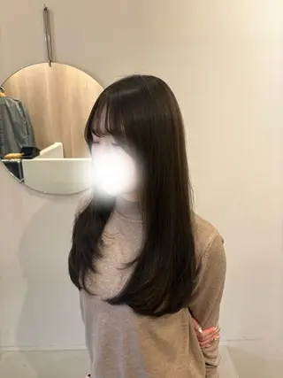 ロング 殿守 優貴のヘアスタイル