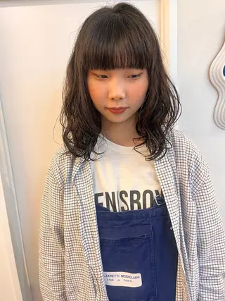 ミディアム パーマ レイヤーカット/韓国 ヘア/ honokaのヘアスタイル