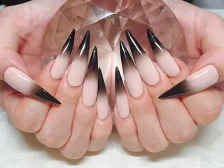 ネイル マツエク・マツパ アイブロウ Nail&eye Belire 新宿のネイルデザイン