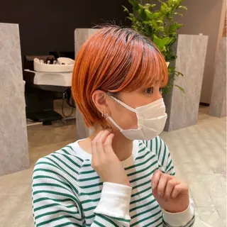 ショート カラー 佐藤 優里のヘアスタイル