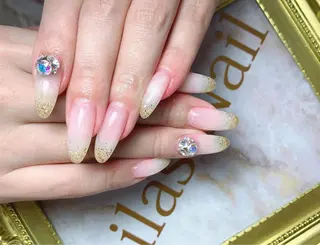 ネイル Lilas Nailのネイルデザイン