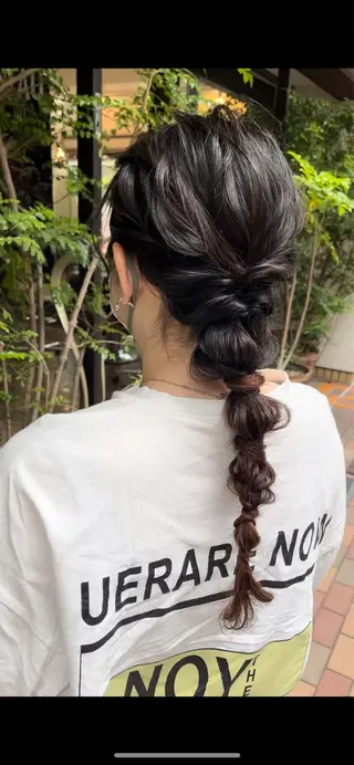セミロング 早稲田 千尋のヘアスタイル