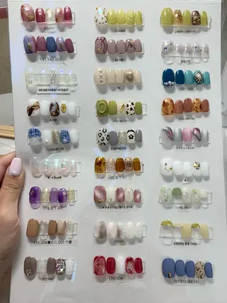 ネイル pomynail 🎀 natsuのネイルデザイン