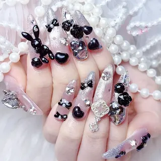 ネイル リリ 奈🎀のネイルデザイン