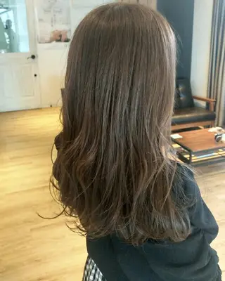 ロング 鈴木 じゅんやのヘアスタイル