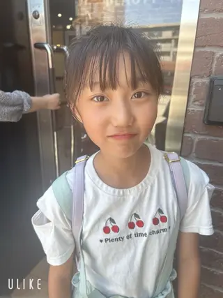 ミディアム カラー 久木原 ゆりのヘアスタイル