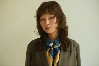 ロング カラー 野田 カレンのヘアスタイル