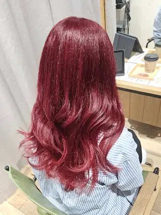 ロング カラー Miuri/ミユリ 柔らかい雰囲気ヘアのヘアスタイル