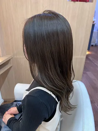 セミロング カラー ✂︎HITOMI✂︎ 副店長のヘアスタイル