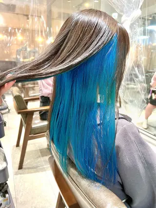 セミロング カラー ヘアアレンジ 🌈インナーカラー ‘ショウマ’🌈のヘアスタイル