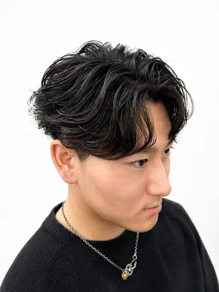 パーマ メンズ 矢澤 開/フェザーパーマのヘアスタイル
