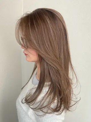 ロング 増井 歩夢のヘアスタイル