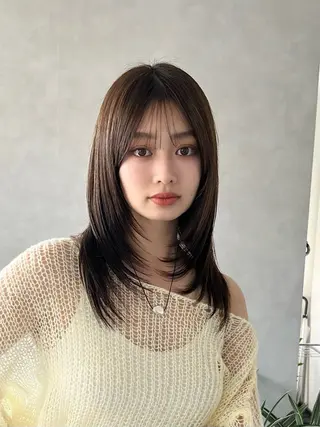 ミディアム カラー ❤️ショートカット ・顔周りカット❤️のヘアスタイル