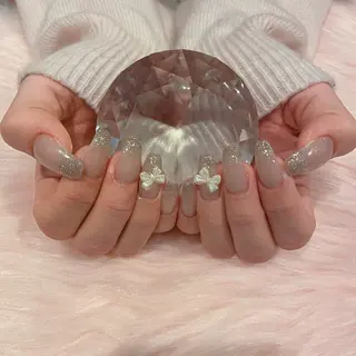 ネイル リスブラン 🎀Mika🎀のネイルデザイン