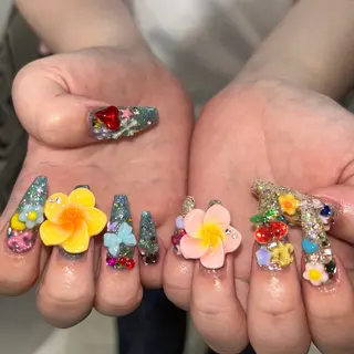 ネイル MODA MANAMIᵕ̈のネイルデザイン