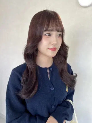 ロング カラー 長山 茉白のヘアスタイル