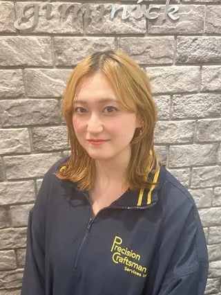 ミディアム 自由が丘/駅近/艶髪 /骨格補正/土屋優希のヘアスタイル