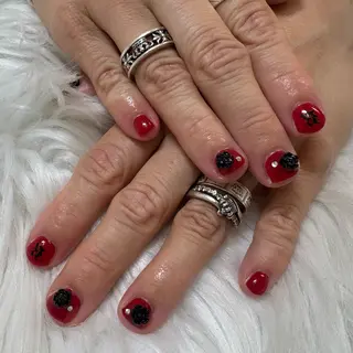 ネイル NAIL P-BOX .HACHIのネイルデザイン
