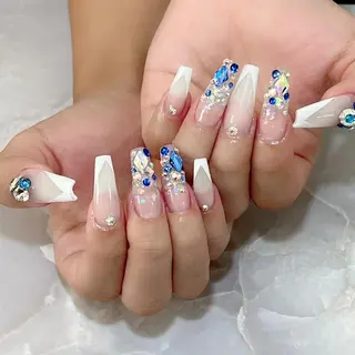 ネイル Feel ‪‪☺︎‬Yuriaのネイルデザイン