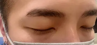 メンズ アイブロウ 塩谷 愛梨のマツエク・マツパデザイン