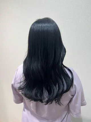 セミロング mina .のヘアスタイル
