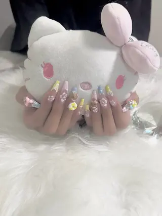 ネイル Shizuku ⋆. 𐙚 ˚のネイルデザイン