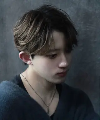 ミディアム パーマ メンズ RACCOON.TOKYO 渋谷店所属・メンズカット特化🐺 ウルフ[店長]置塩祥のヘアスタイル