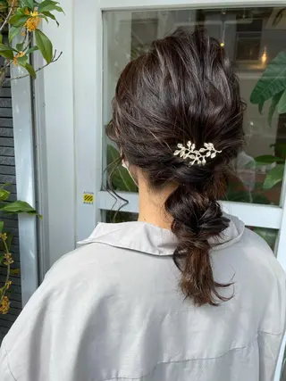 ミディアム カラー ヘアアレンジ 鴫原 亜弥のヘアスタイル