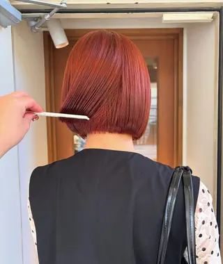 ショート カラー mei|顔まわり ×透明感カラーのヘアスタイル