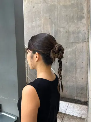 ロング Hiyo 外国人風くせ毛パーマのヘアスタイル