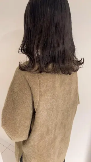 セミロング 🫧ツヤ髪個室美容室 安食茉莉🫧のヘアスタイル