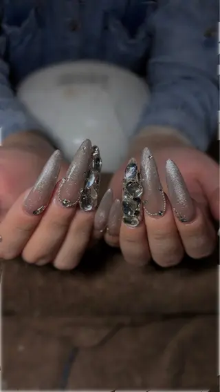 ネイル nail wakaeiwataのネイルデザイン