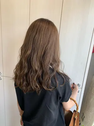 ロング カラー あべ ゆうかのヘアスタイル