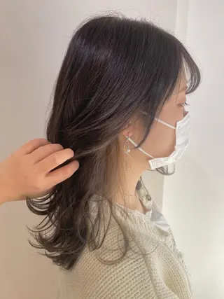 セミロング カラー ヘアアレンジ IVY villa Suzu.のヘアスタイル