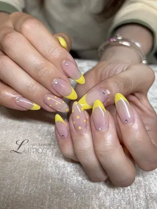 ネイル Lumos Rikaのネイルデザイン