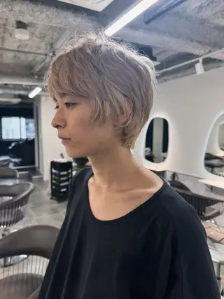 ショート カラー 新宿/髪質改善/ レイヤー/サカキのヘアスタイル