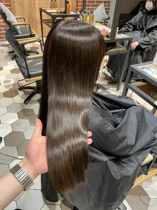 ロング 髪質改善、縮毛矯正 酸性縮毛矯正のヘアスタイル